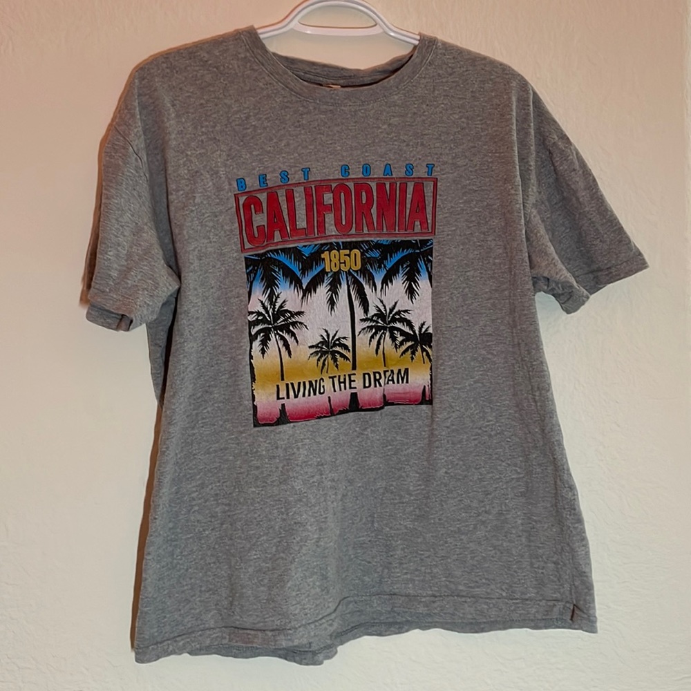 Top Apparel - Gray T shirt